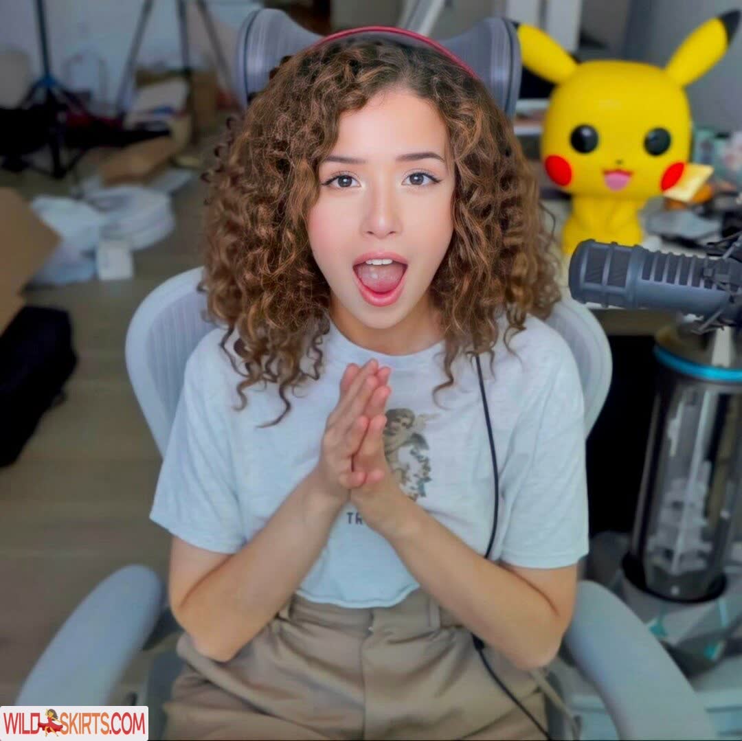 Pokimane nude leaked photo #445