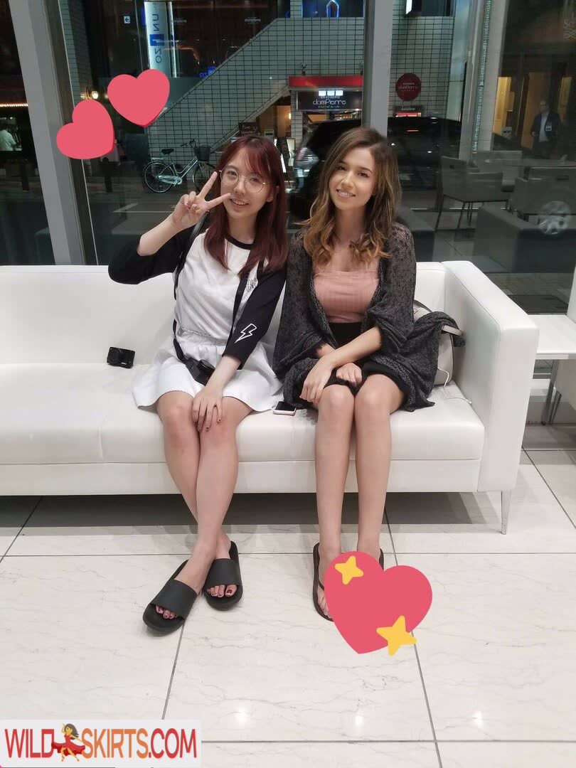 Pokimane / pokimanelol / pokinaneonlyfan nude OnlyFans, Instagram leaked photo #9