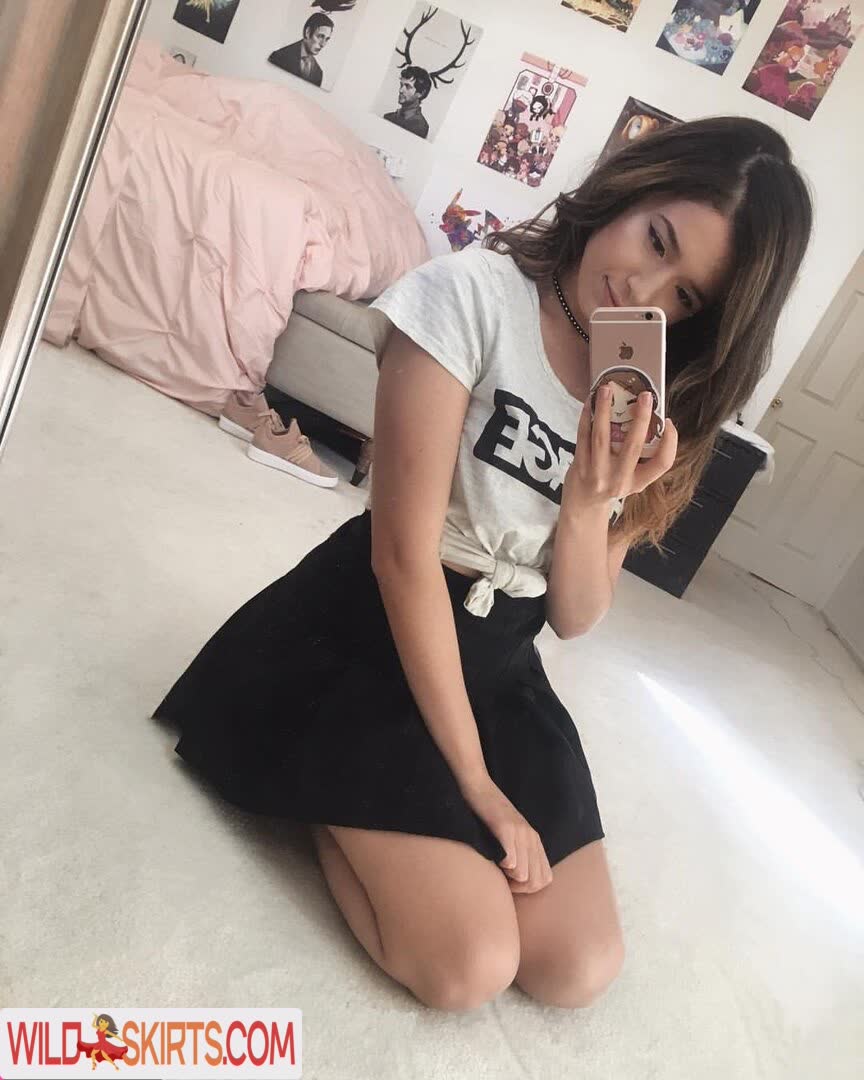 Pokimane / pokimanelol / pokinaneonlyfan nude OnlyFans, Instagram leaked photo #13