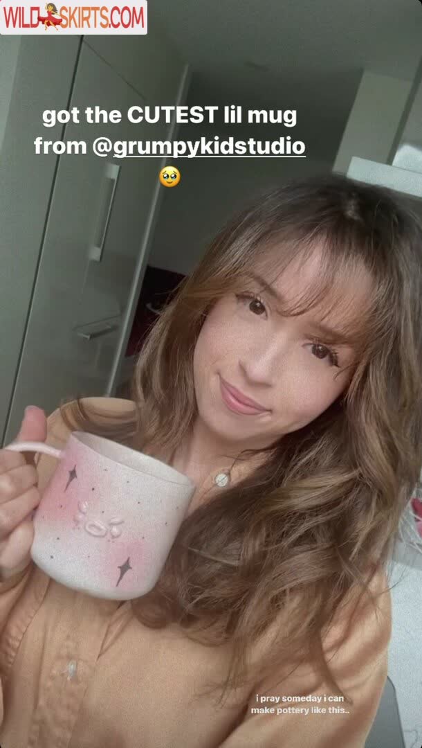 Pokimane nude leaked photo #685