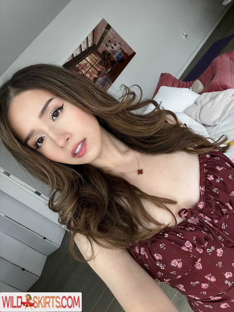 Pokimane nude leaked photo #726