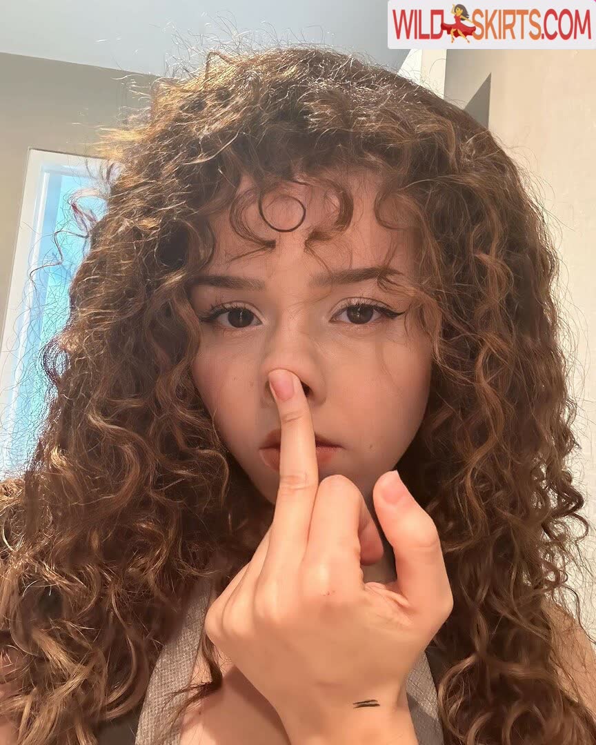 Pokimane / pokimanelol / pokinaneonlyfan nude OnlyFans, Instagram leaked photo #801