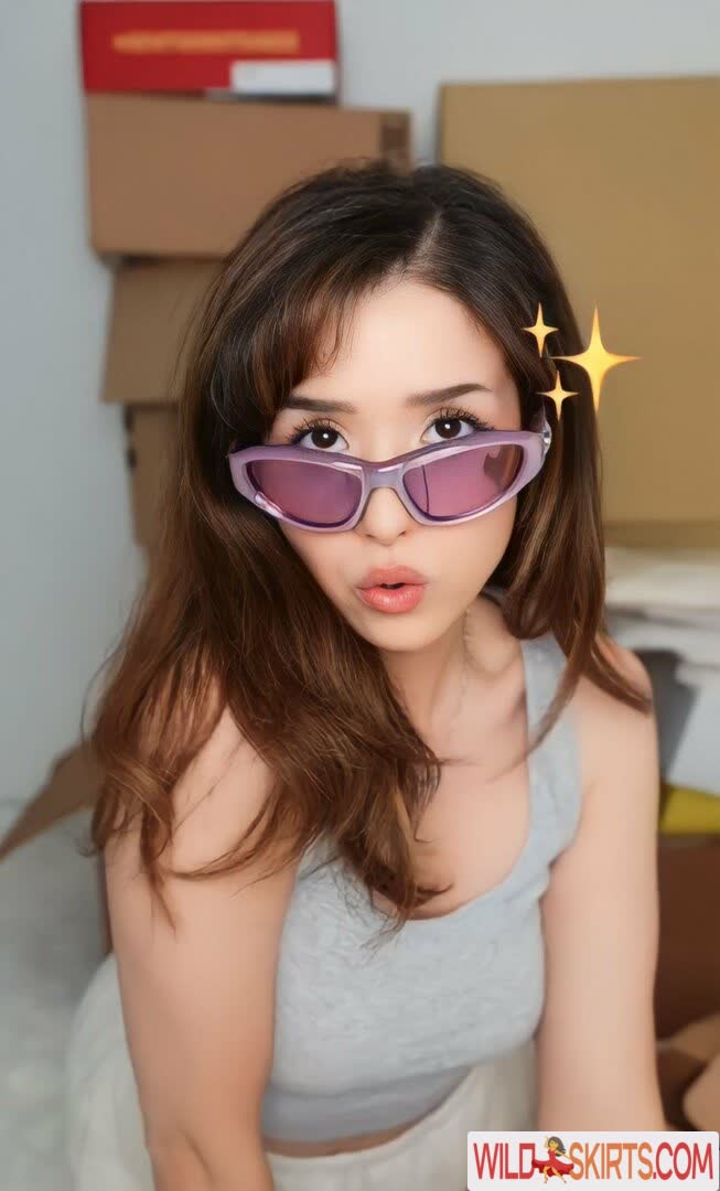 Pokimane / pokimanelol / pokinaneonlyfan nude OnlyFans, Instagram leaked photo #9