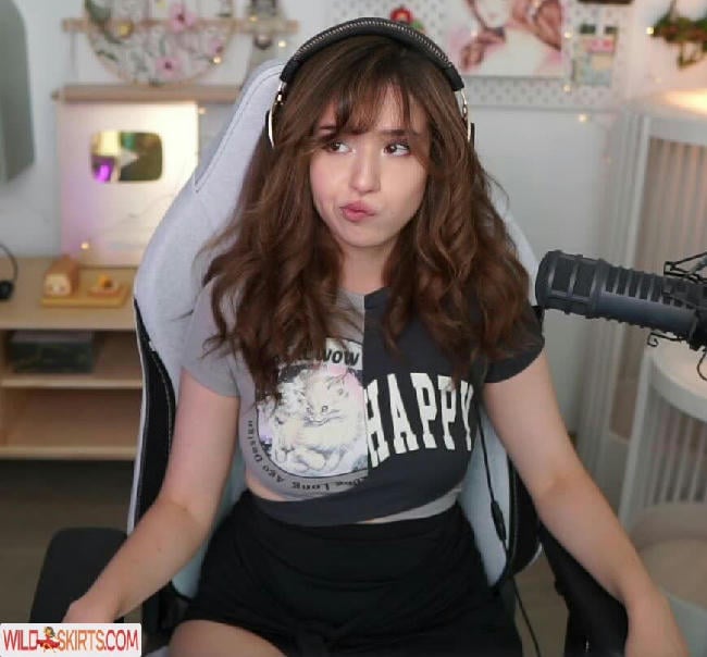 Pokimane / pokimanelol / pokinaneonlyfan nude OnlyFans, Instagram leaked photo #514