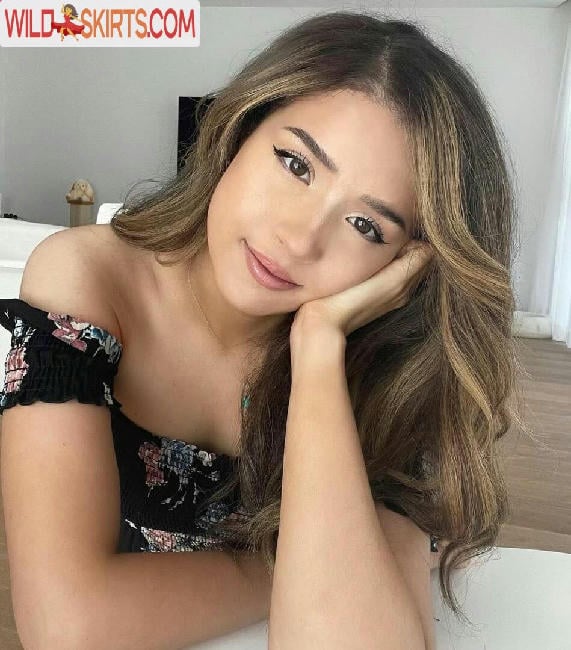 Pokimane / pokimanelol / pokinaneonlyfan nude OnlyFans, Instagram leaked photo #619