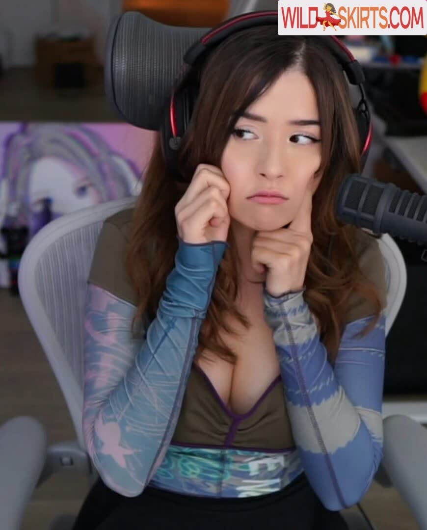 Pokimane nude leaked photo #335