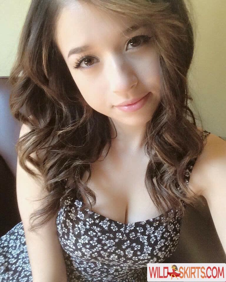 Pokimane nude leaked photo #20