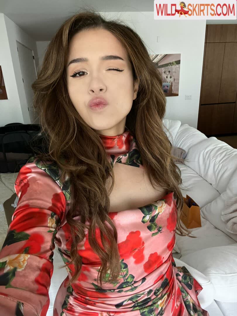 Pokimane / pokimanelol / pokinaneonlyfan nude OnlyFans, Instagram leaked photo #15