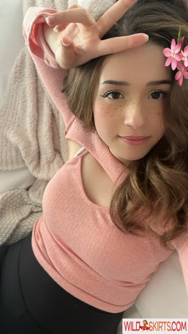 Pokimane / pokimanelol / pokinaneonlyfan nude OnlyFans, Instagram leaked photo #9