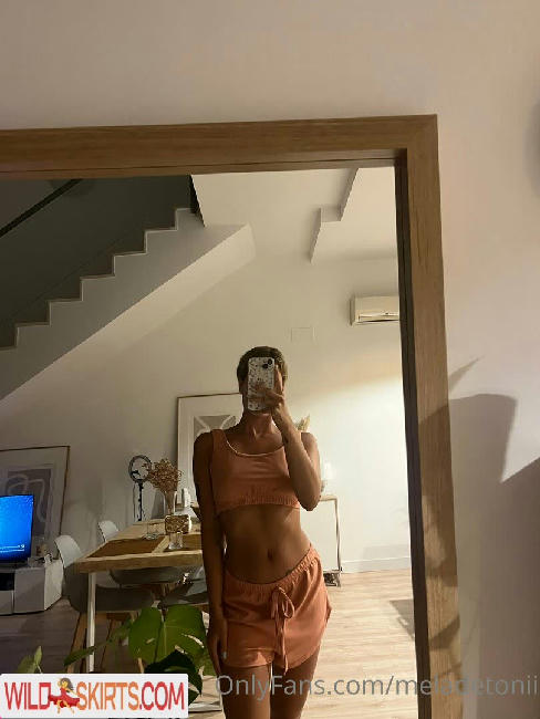 poliamorosaa nude OnlyFans leaked photo #29