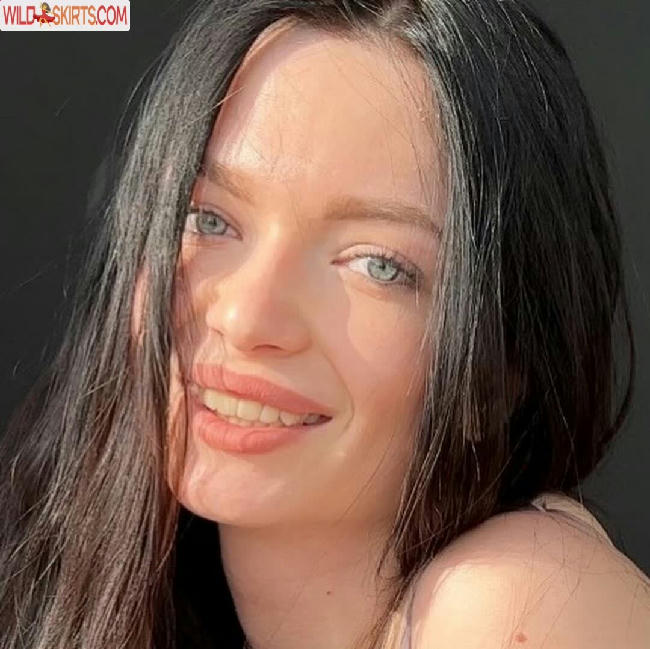 Polina Savina avatar