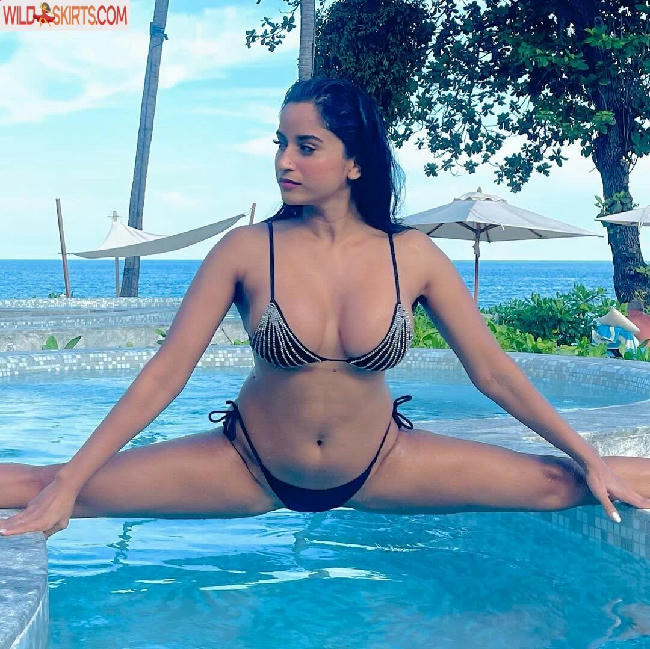 Pooja Bhalekar / PoojaBofficial / ipoojabhalekar nude Instagram leaked photo #123