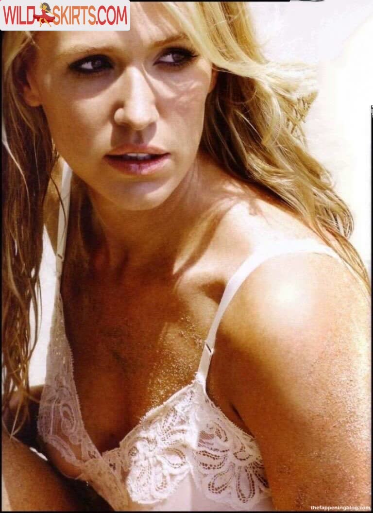 Poppy Montgomery / therealpoppymontgomery nude Instagram leaked photo #2