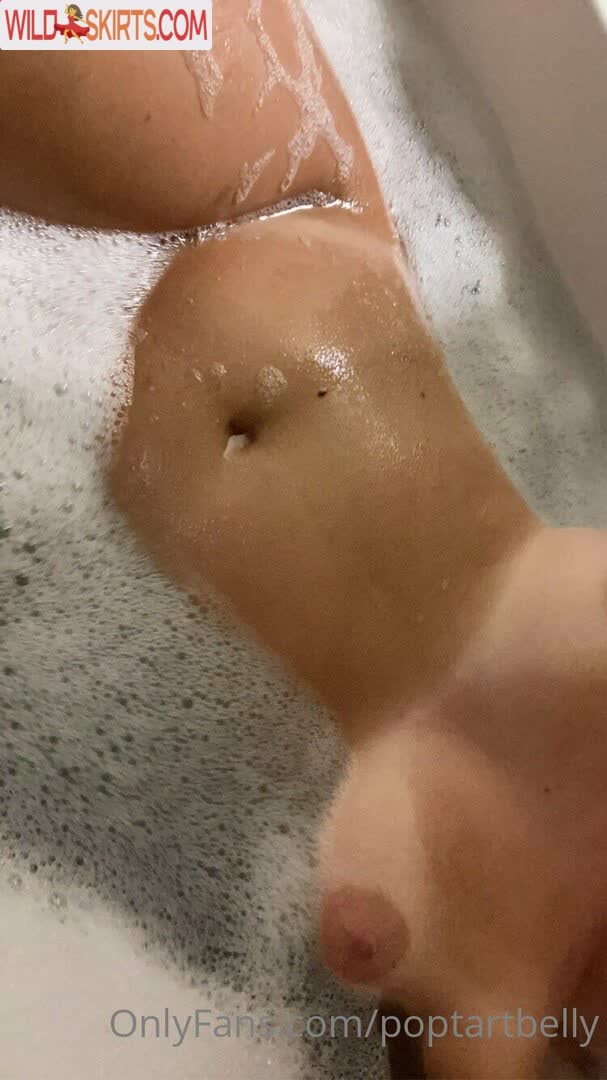 Poptartbelly nude leaked photo #2