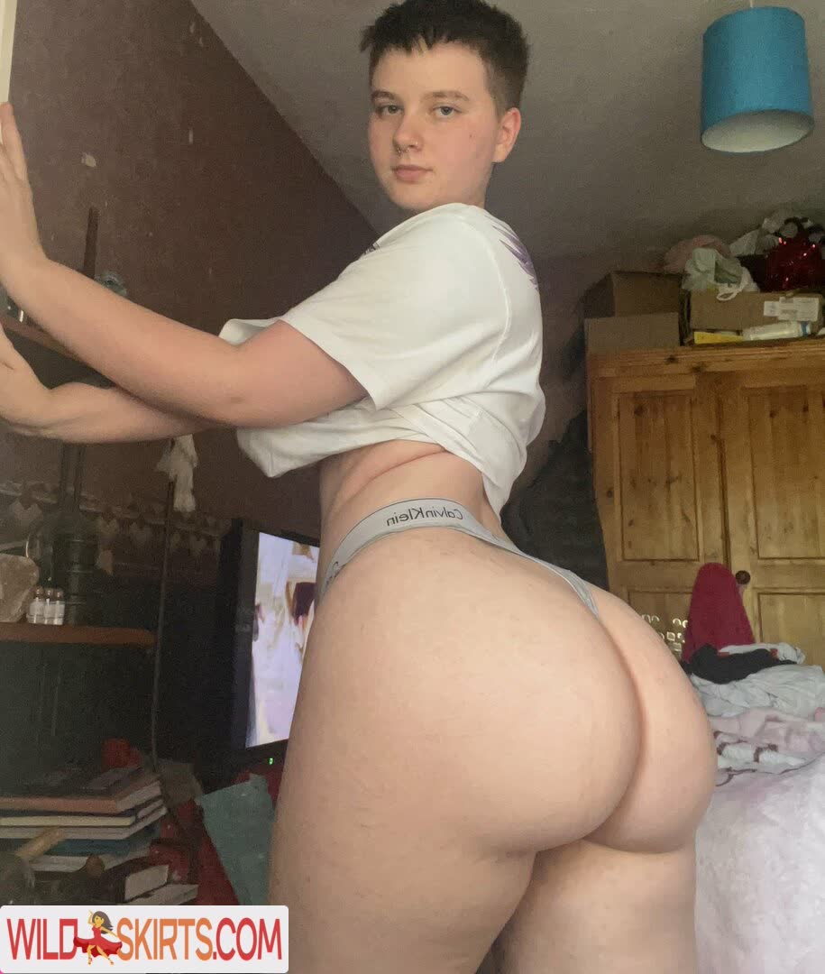 PoundCake nude leaked photo #3