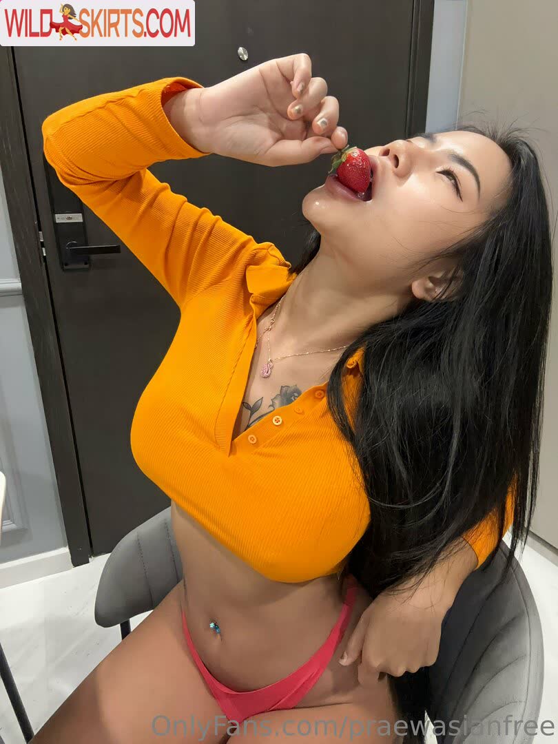 praewasianfree / praew22_22 / praewasianfree nude OnlyFans, Instagram leaked photo