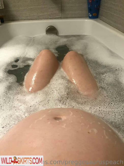 preggosauruspeach / preggosauruspeach / priscillaagrace_ nude OnlyFans, Instagram leaked photo #9