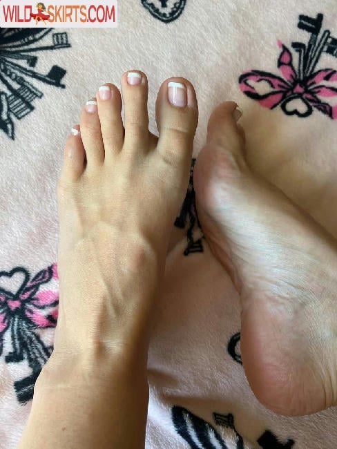 Pretty Feet / prettyfeet_of / prettytoes6969 nude OnlyFans, Instagram leaked photo #41