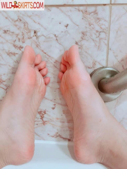 Pretty Feet / prettyfeet_of / prettytoes6969 nude OnlyFans, Instagram leaked photo #90