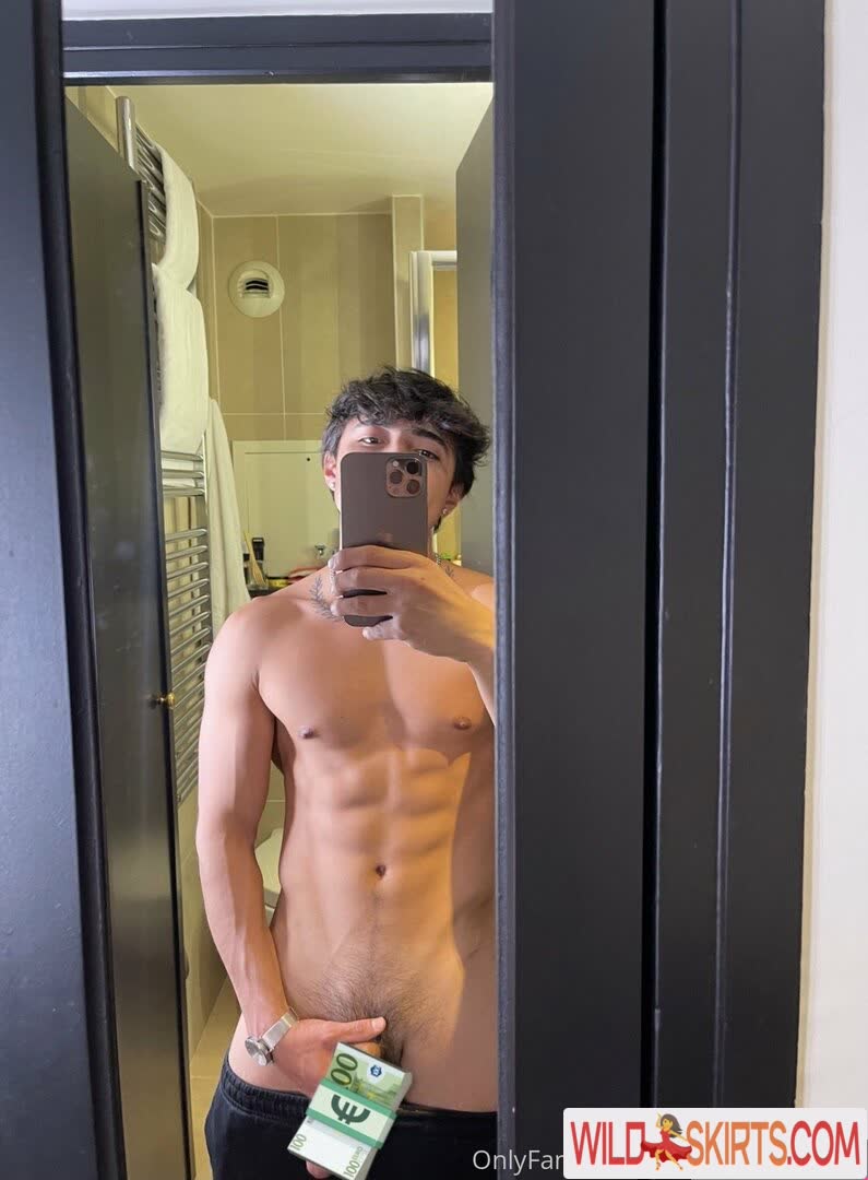 Prettyboyaedan nude leaked photo #91