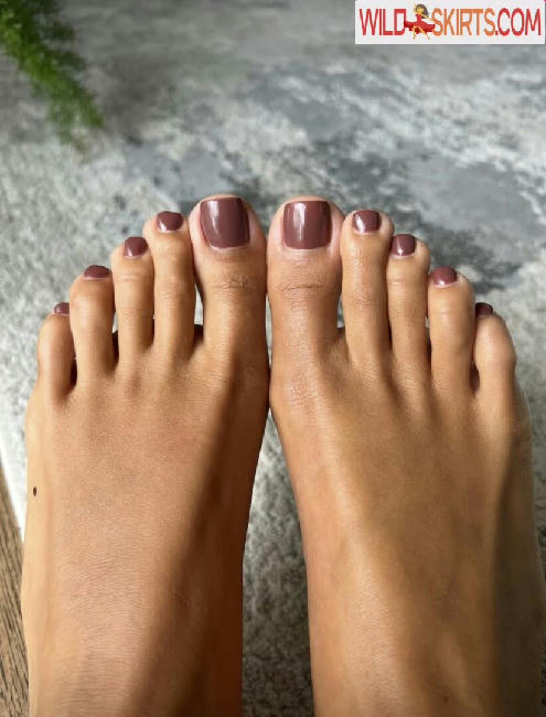 prettyeyesprettytoes / prettyeyesprettyfeet / prettyeyesprettytoes nude OnlyFans, Instagram leaked photo #2