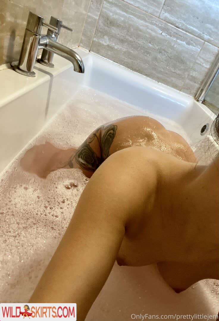 prettylittlejem / jemjem_sg / prettylittlejem nude OnlyFans, Instagram leaked photo #21