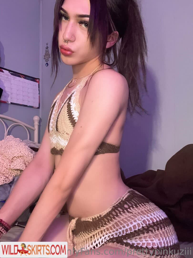 Prettypinkuziii nude leaked photo #19