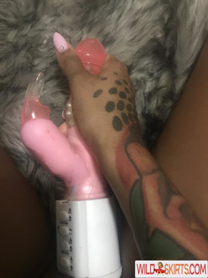 PrettyRedz / prettyredz202 / prettyredz_202 nude OnlyFans, Instagram leaked photo #17