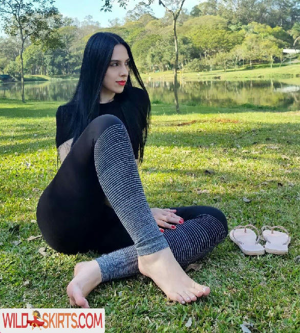 Prii_feet / amorafeet / jenniferfeet / prii_feet nude OnlyFans, Instagram leaked photo #147