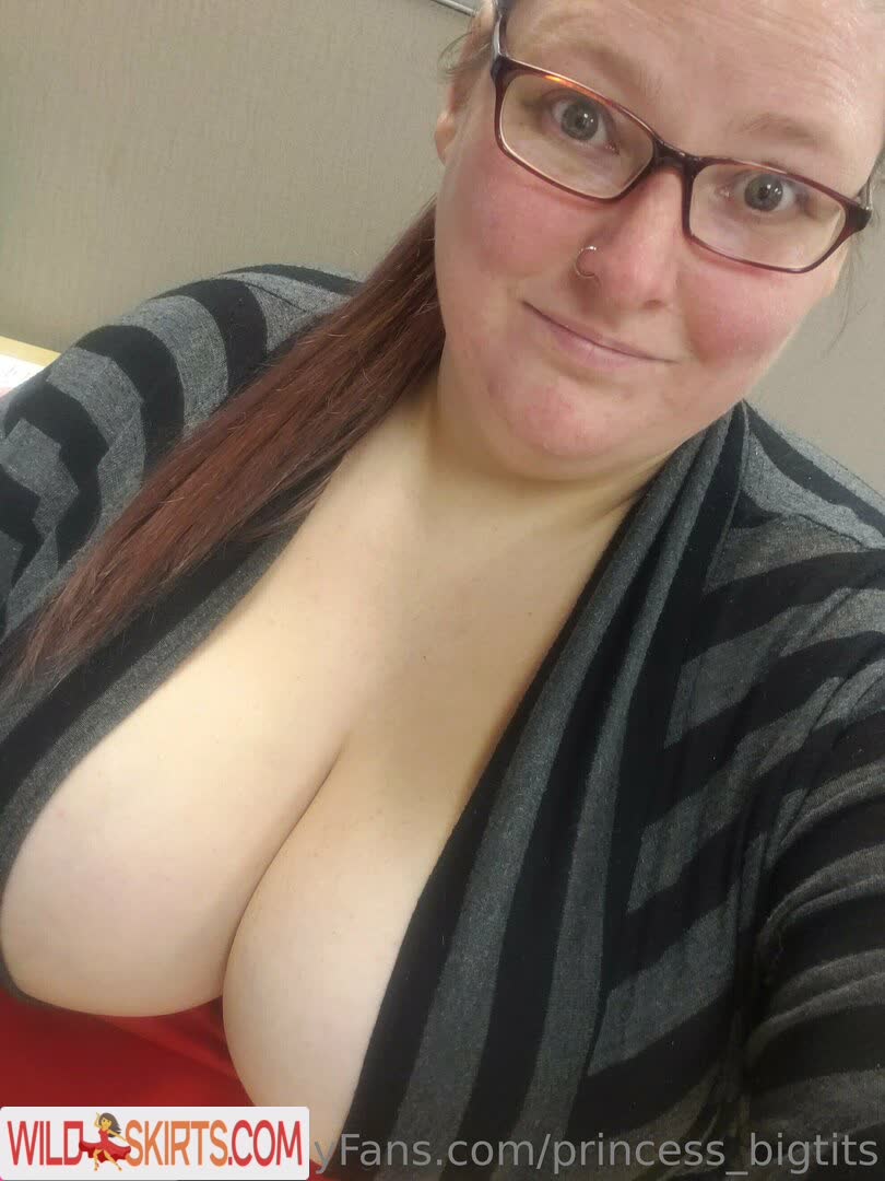 Princess_bigtits nude leaked photo #101