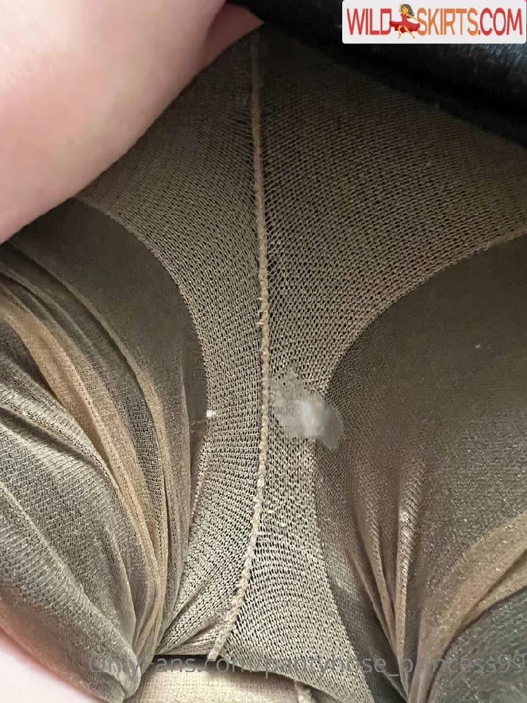 princess_riley99 / PantyhoseGirl99 / pantyhose_princess99 / princess_riley99 nude OnlyFans, Instagram leaked photo #34