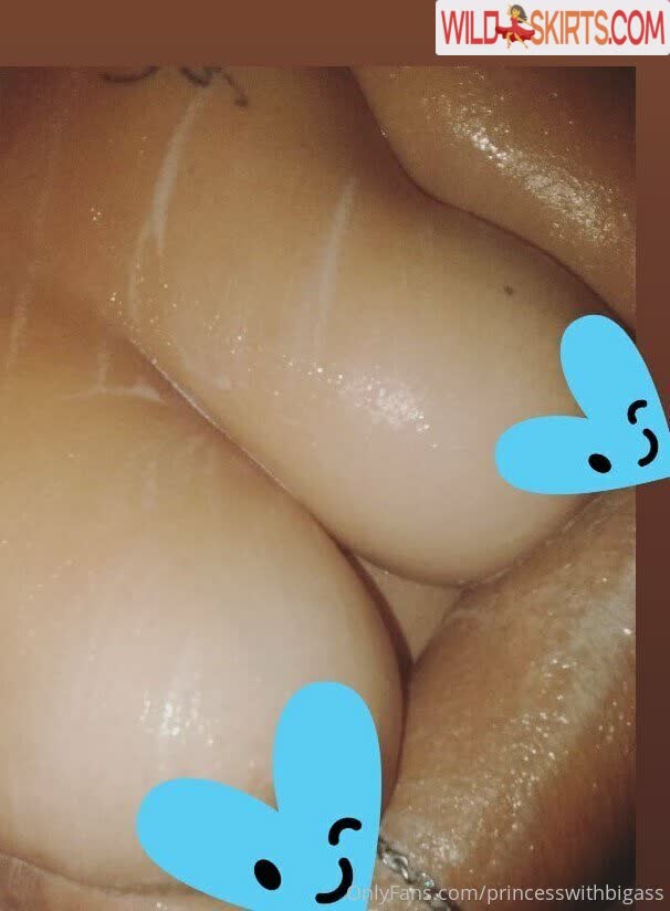 Princesswithbigass nude leaked photo #6