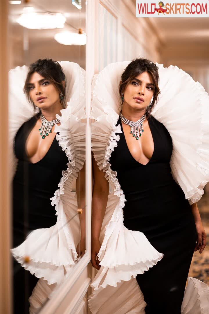 Priyanka Chopra nude leaked photo #13