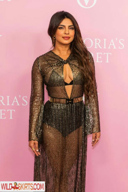 Priyanka Chopra / officialsherlynchopra / priyankachopra nude OnlyFans, Instagram leaked photo #65