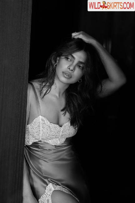 Priyanka Chopra / officialsherlynchopra / priyankachopra nude OnlyFans, Instagram leaked photo #69