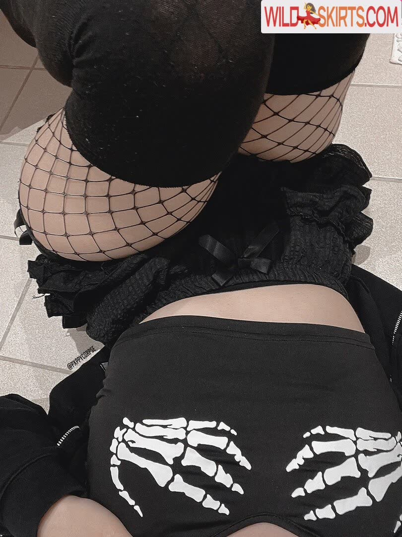 pxppycorpse / Corpsey / pxppycorpse nude OnlyFans, Instagram leaked photo #13