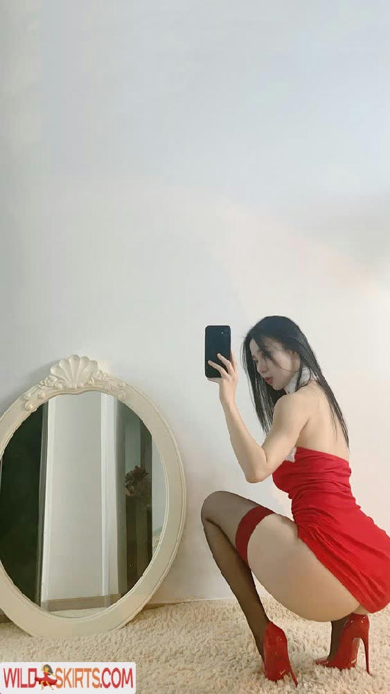 Qiaoniu-TT / QianniuTT / qiaoniutt nude Instagram leaked photo #1