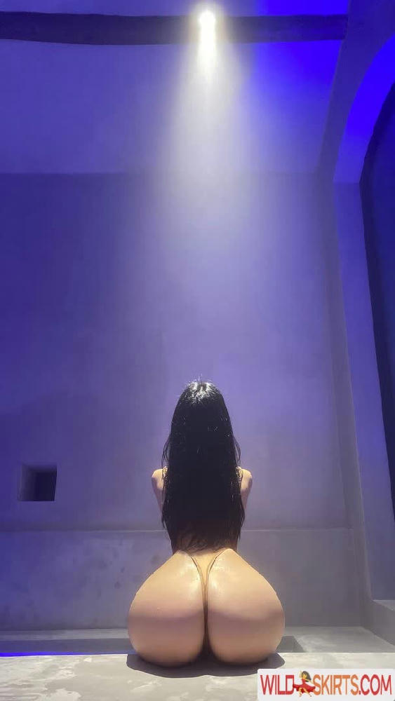 QiaonniuTT / QianniuTT / qiaoxint nude Instagram leaked photo #62