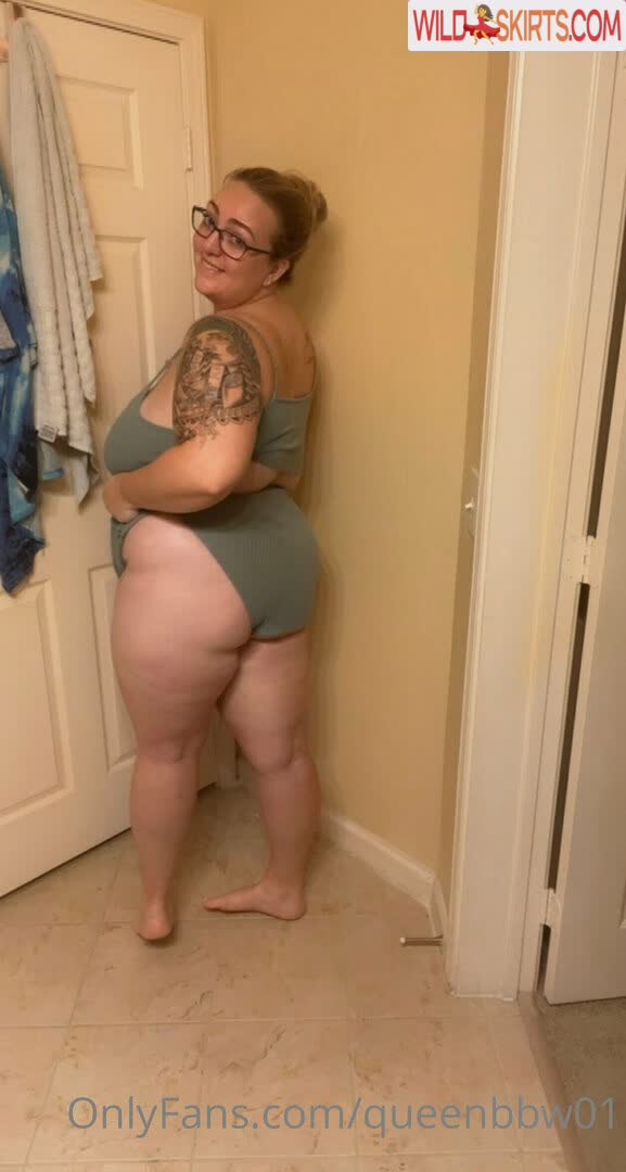 Queenbbw01 nude leaked photo #4