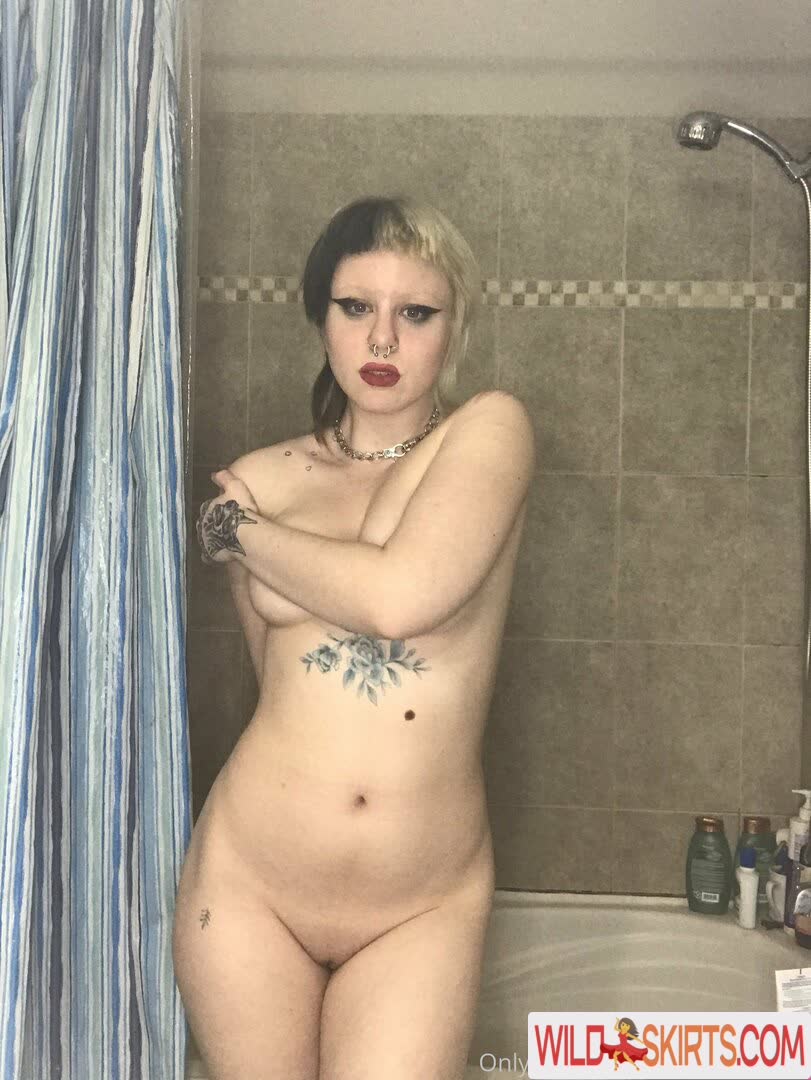 rainbowthrash / rainbowthrash / rainbowtrash77 nude OnlyFans, Instagram leaked photo #13