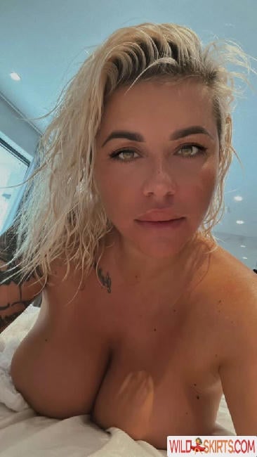 Raluval / RalucaVal17 / raluval nude OnlyFans, Instagram leaked photo #1