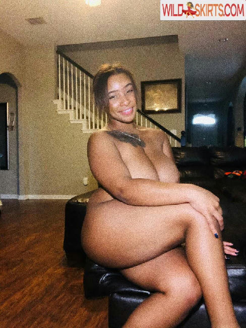 raynellemariah / raynellemariah / rayniemarie nude OnlyFans, Instagram leaked photo #10