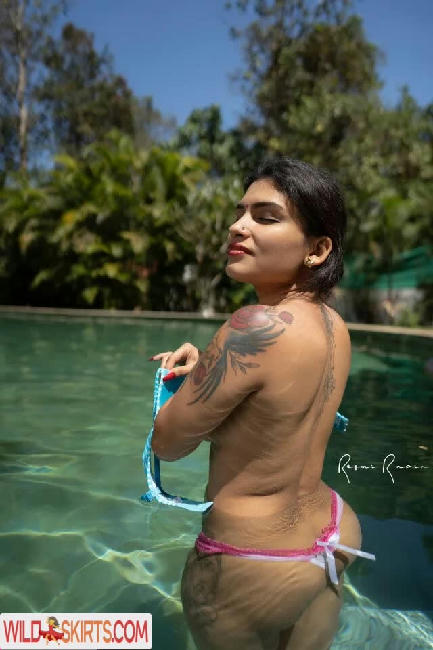 Resminair / Resmi R Nair / resmi_r_nair / resmi_r_nair._ / resminair nude OnlyFans, Instagram leaked photo #9