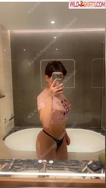 riiiiin44 / ros idrissi / روز / justroz444 / riiiiin44  nude OnlyFans, Instagram leaked photo #15