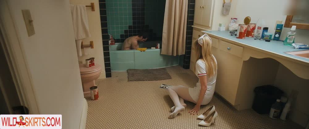 Riki Lindhome nude leaked photo #110