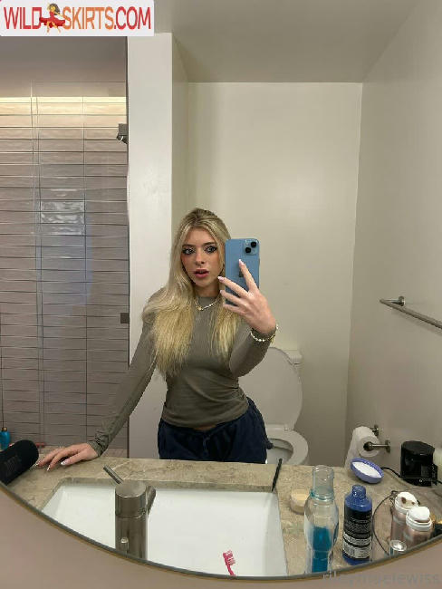 rileymaetwo / life__of___riley / rileymaetwo nude OnlyFans, Instagram leaked photo #17