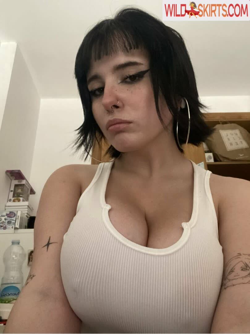 Rinna0x / foxy__love1 / rinna0x nude OnlyFans, Instagram leaked photo