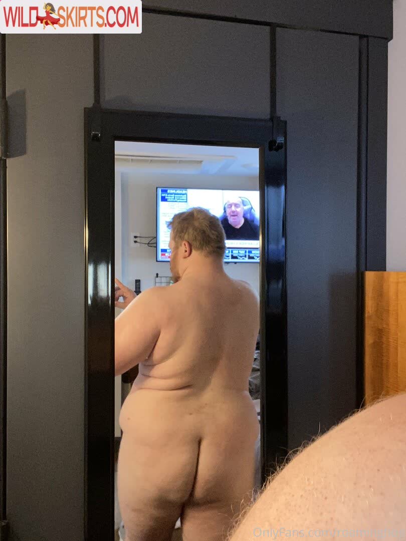 Roaminghog nude leaked photo #39