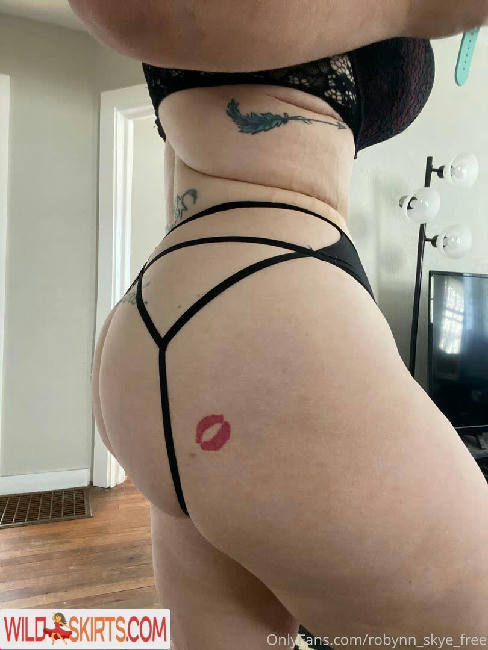 robynn_skye_free / mrs_rich0822 / robynn_skye_free nude OnlyFans, Instagram leaked photo #59