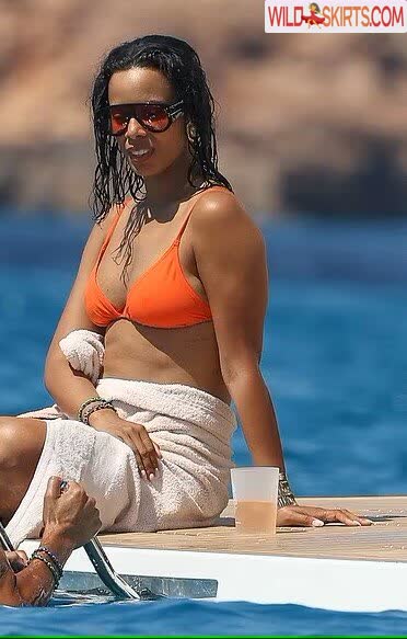 Rochelle Humes nude leaked photo #155